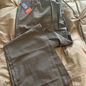 NWT Cherokee dark gray scrubs (pants) in 2X